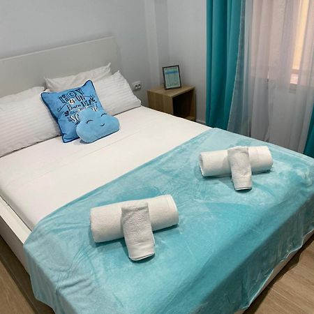 Sea Breeze Apartment Кульера Экстерьер фото