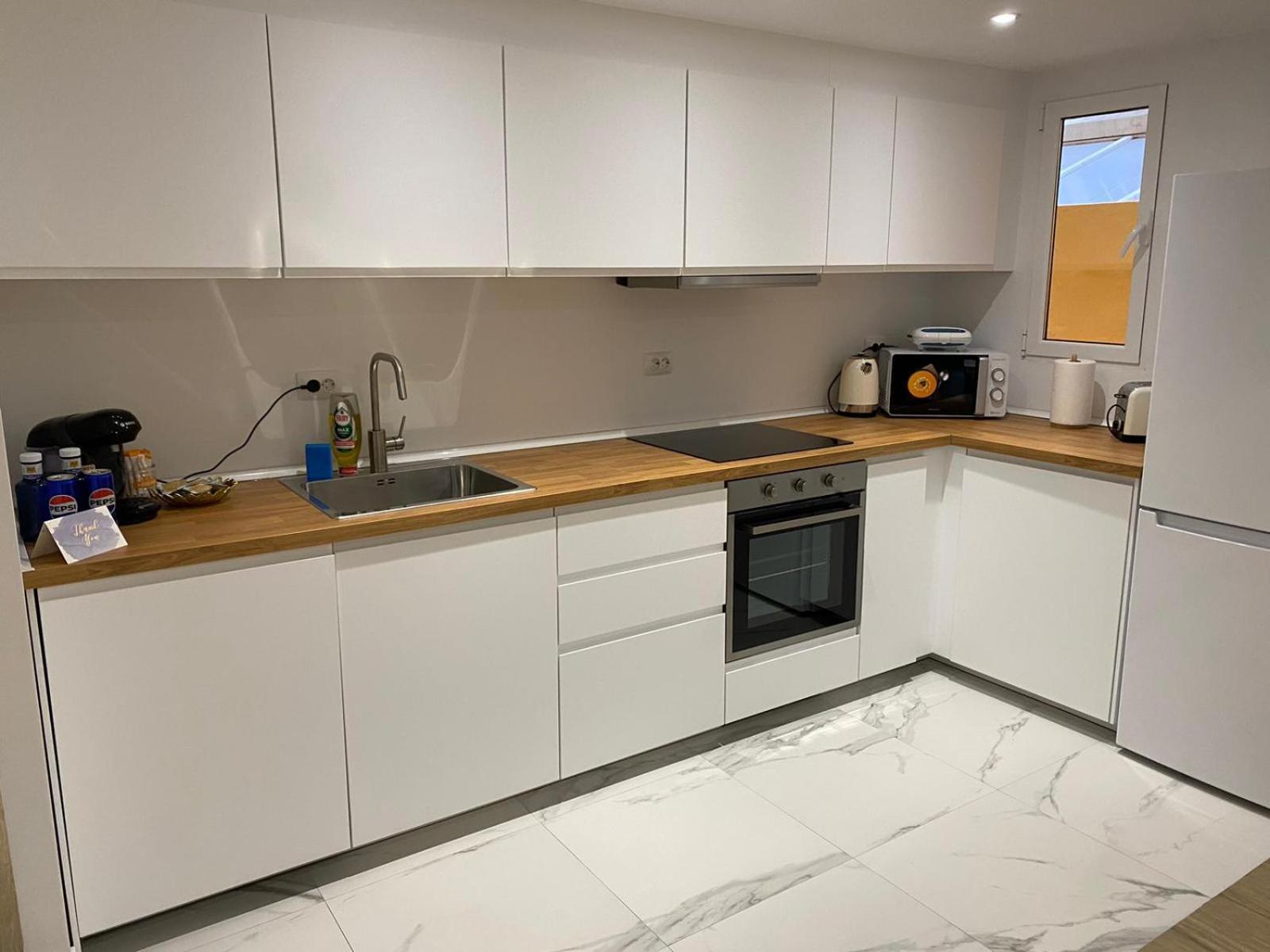 Sea Breeze Apartment Кульера Экстерьер фото